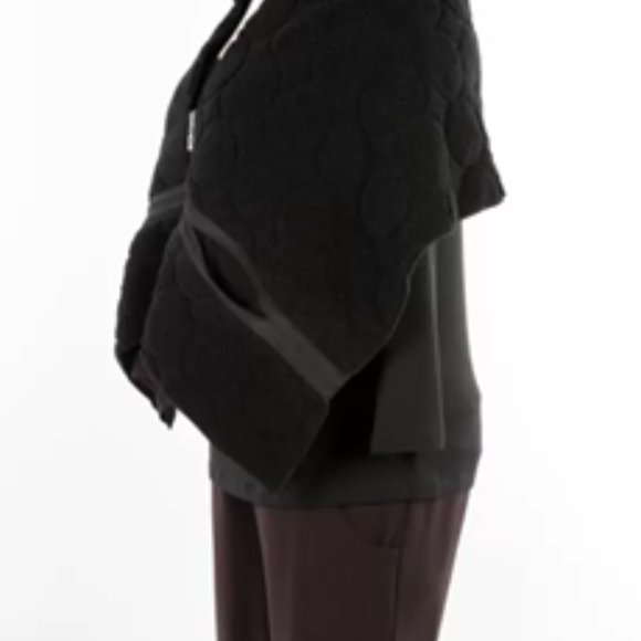 My Soul – Circles Vest – Black (One Size) - Picture 2 of 4